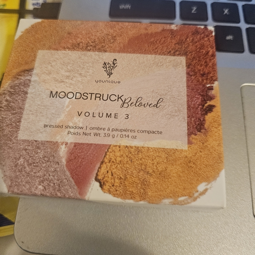 ✨ Younique Moodstruck Beloved Volume 3 Eyeshadow Palette | NEW Sealed ✨